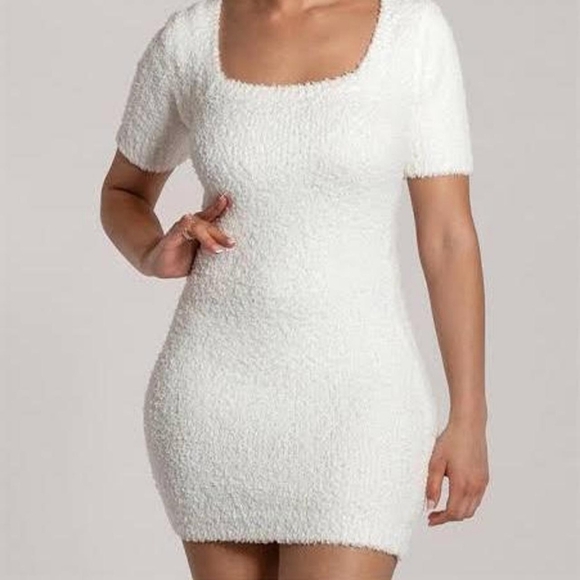 Meshki Fuzzy Teddi White Short  Sleeve Bodycon Mini Dress Size Small Women's - Picture 1 of 13